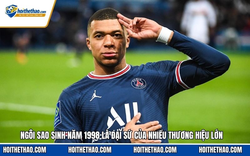 Ngôi sao sinh năm 1998 là đại sứ của nhiều thương hiệu lớn